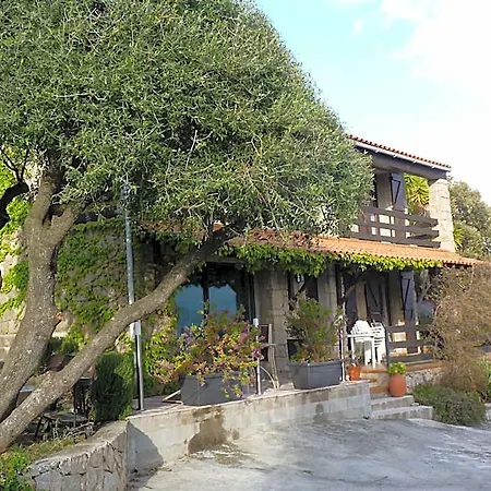 Hotel Onyx Location De Meubles De Tourisme Olmeto (Corsica)